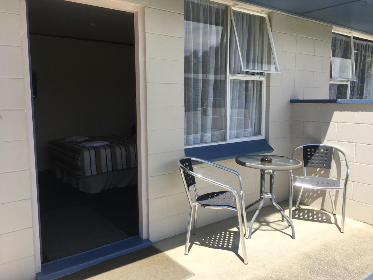 Alma Motel Oamaru Extérieur photo